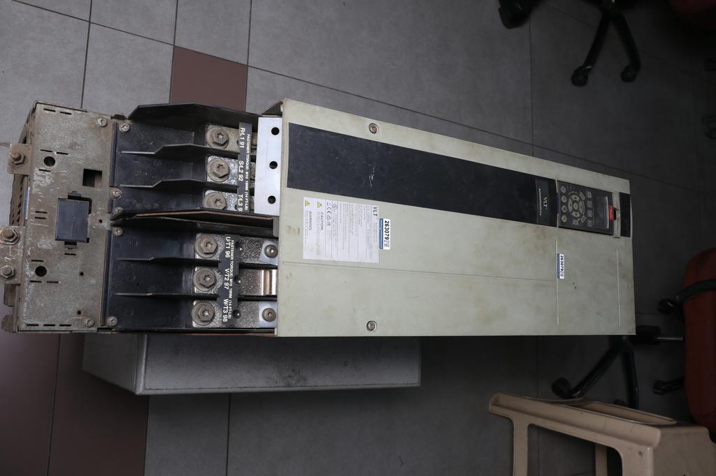 AC VARIABLE FREQUENCY DRIVE FC-302N90KT5E20H2XGC