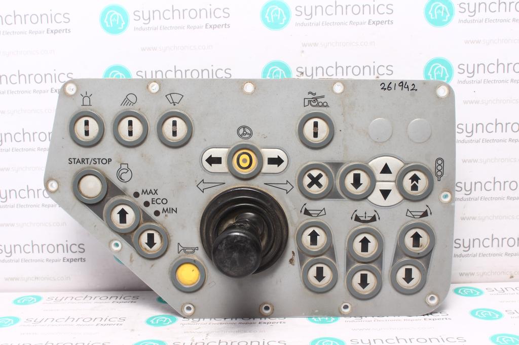 PAVER OPERATOR RIGHT SIDE CONTROL CARD