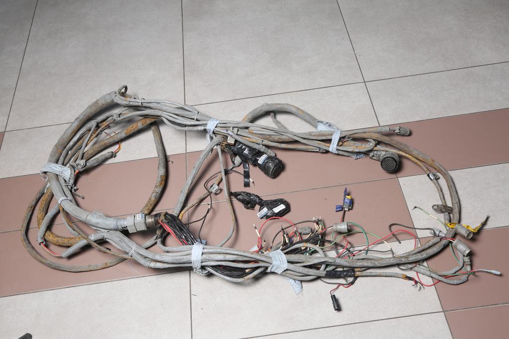 HARNESS CONNECTOR