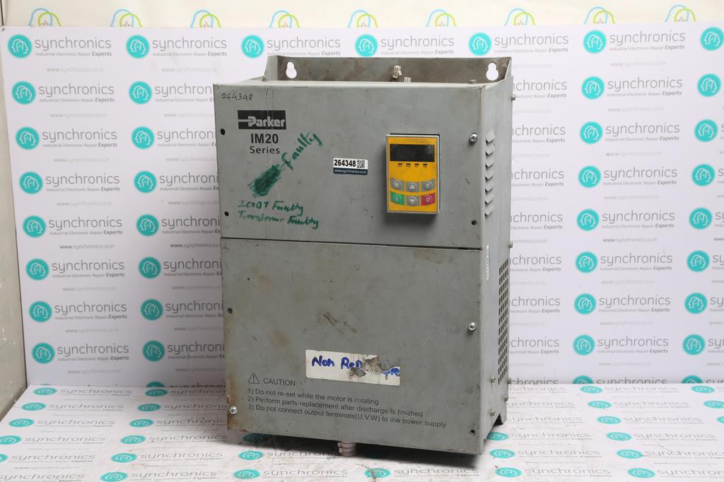 SERVO DRIVE IM20-0300T3C0-IC01