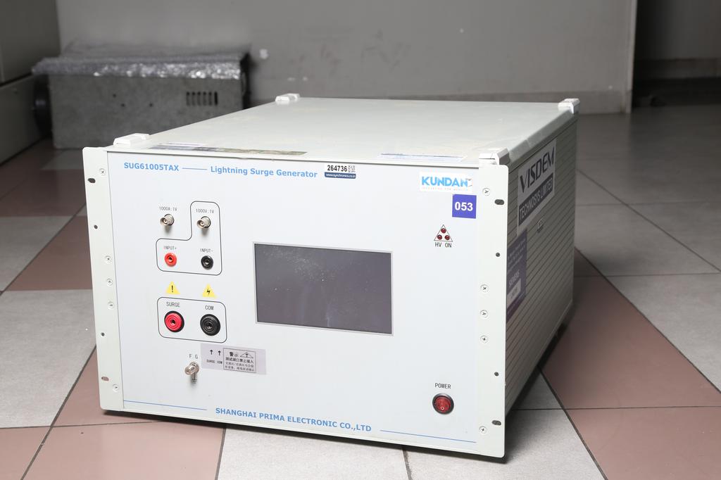 LIGHTNING SURGE GENERATOR SUG61005TAX