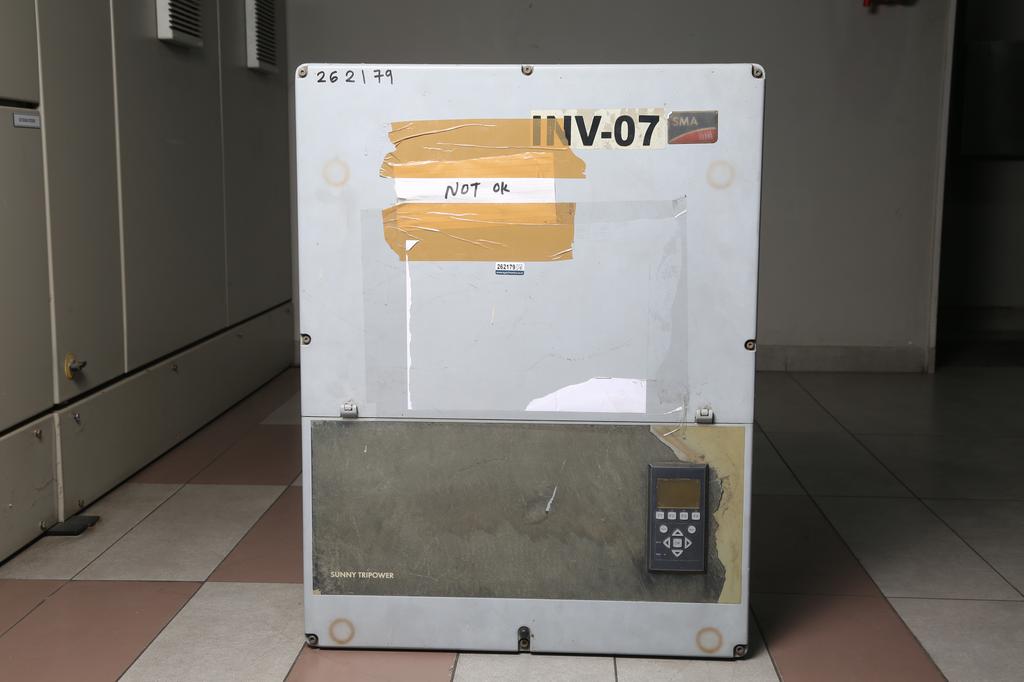 SOLAR INVERTER STP 60-10